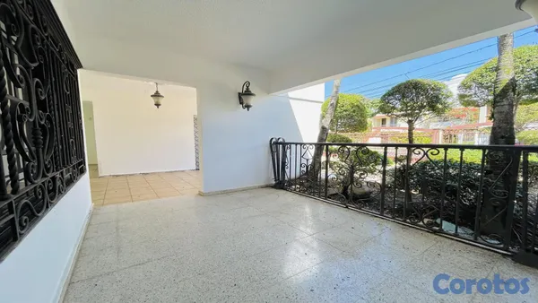 casas - Casa en Alquiler en El Millón | Ideal para Vivienda o Uso Comercial 6