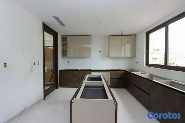 apartamentos - Amplio apartamento en venta (500mts2) de 4 habitaciones en el Ensanche Paraiso. 5