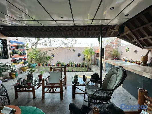casas - Hermosa y acogedora casa en residencial cerrado en 2