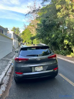 jeepetas y camionetas - Hyundai Tucson SEL AWD 2017
 4