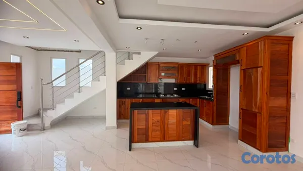 casas - Casa con 4 habitaciones y piscina en construcción 12
