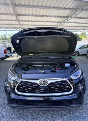 jeepetas y camionetas - Toyota higlander le 2021 clean carfax  9