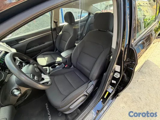 carros - Hyundai elantra 2020 10