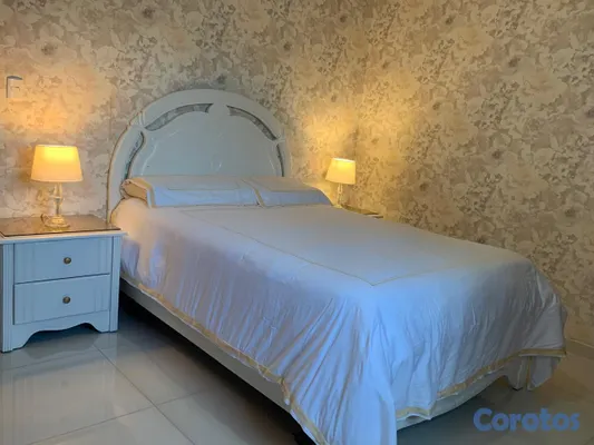 apartamentos - Se Alquila en Evaristo Morales Apartamento amuebla 6