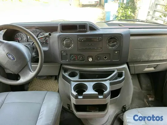 jeepetas y camionetas - Ford econoline 2012 3
