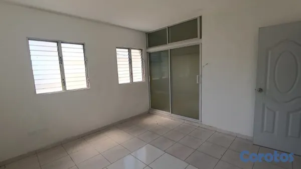 apartamentos - Apartamento en Santo Domingo Este, Ensanche Ozama 5to piso/126m2 9