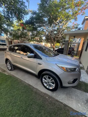 jeepetas y camionetas - FORD ESCAPE 2017  5