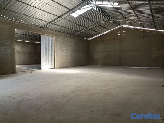 oficinas y locales comerciales - Nave en Alquiler, Autovía del Este  7