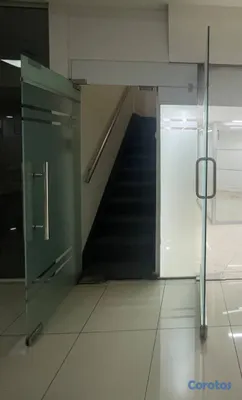 oficinas y locales comerciales - SE ALQUILA LOCAL PARA OFICINA EN PLAZA DIAMOND MALL 6