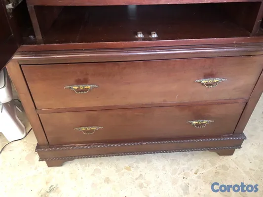 muebles y colchones - Mueble en caoba para televisor o convertir en bar 4