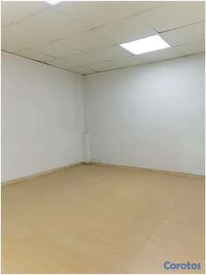 oficinas y locales comerciales - Alquilo NAVE de 326 Mts.2 en el KM. 13, AUTOPISTA  7