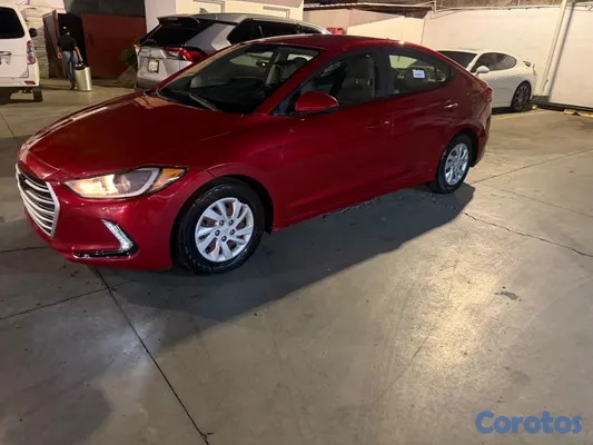 carros - HYUNDAI ELANTRA SE AÑO 2017 $595,000 NEGOCIABLE SUPER IMPECABLE FINANCIAMIENTO D 4