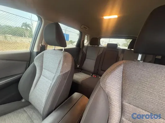 jeepetas y camionetas - Nissan rogue 2021 SV  6