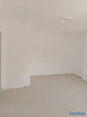casas - EXCLUSIVA CASA DE DOS NIVELES EN VENTA Y EN ALQUILER EN ALTOS DE ARROYO HONDO 5