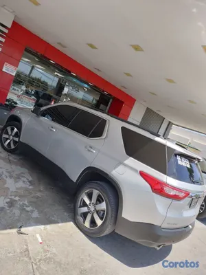 jeepetas y camionetas - Chevrolet Traverse Gris plata por 25,000 US negoci 2