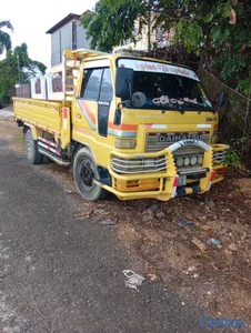 Camión Daihatsu 96