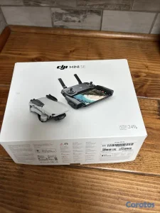 Drone con cámara DJI Mini 2 SE (con control remoto