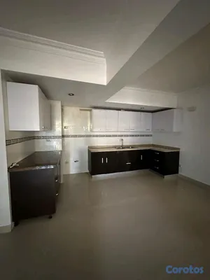 apartamentos - VENDO
 3er NIVEL CON ASCENSOR EN GAZCUE  5