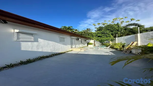 casas vacacionales y villas - Alquiler de Lujosa villa en Segunda línea de playa 8