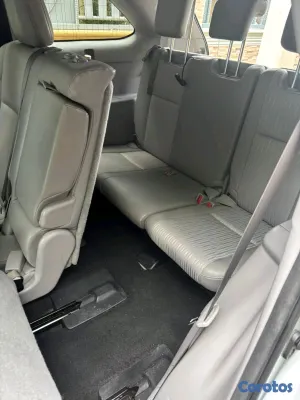 jeepetas y camionetas - Toyota higlander le 2018 4