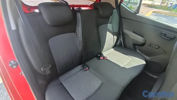 carros - HYUNDAI I10  4