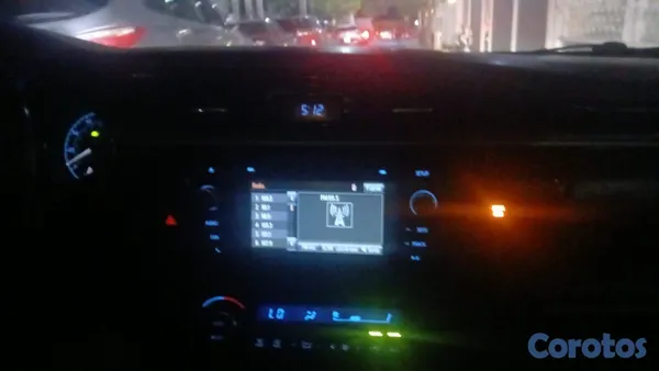 carros - Toyota corolla le 2015 4