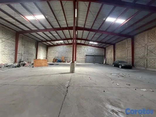 oficinas y locales comerciales - NAve Industrial  en alquiler km. 7 de la ave. Ind. US 11 metros  9
