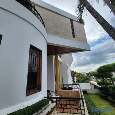 casas - Amplia Acogedora Casa Amueblada Cerro Alto, Stgo. 3