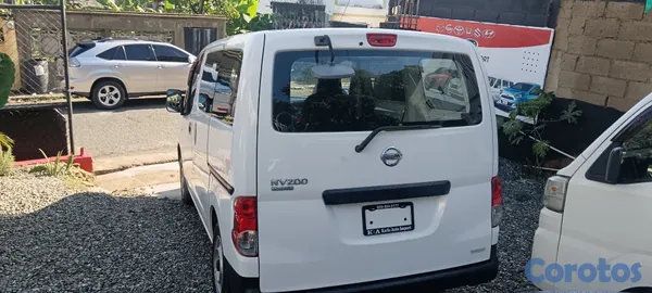 jeepetas y camionetas - Nissan NV 200 2021 6