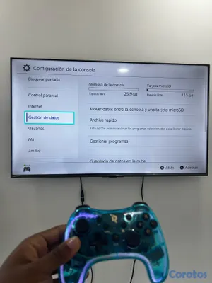 consolas y videojuegos - Nintendo Switch V2 + Dock + Joy-Con Grip + Control RGB LED + Micro SD 128G 3