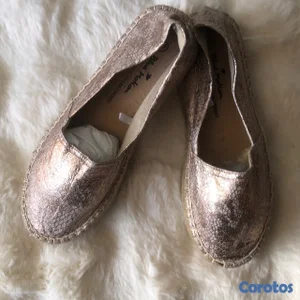 Tenis 👟 y zapatos nuevos y usados de buena calidad y extranjeros 