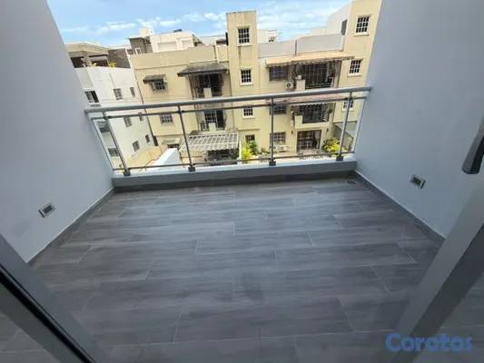 apartamentos - vendo en el millón piso 4 nuevo dos habitaciones 2.5 baños dos parqueos servicio 13
