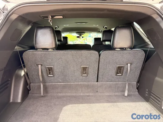 jeepetas y camionetas - 2022 CHEVROLET TRAVERSE LT  10