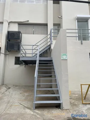 oficinas y locales comerciales - Local Comercial en Alquiler  en Evaristo Morales – 15