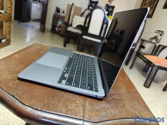 computadoras y laptops - Macbook Air 2020 i3 6