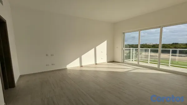 apartamentos - En venta Amplio apartamento de dos habitaciones en Cana Bay 5