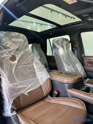 jeepetas y camionetas - Chevrolet Tahoe 2023 Duramax Diesel 12 kilometros 7