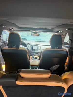 jeepetas y camionetas - Volvo XC90 Ultimate B6 AWD 2024 | 39,000 km | Agencia | Único dueño | Impecable 7