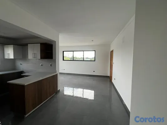 apartamentos - ¡Alquiler de Apartamento con Terraza Privada! 9