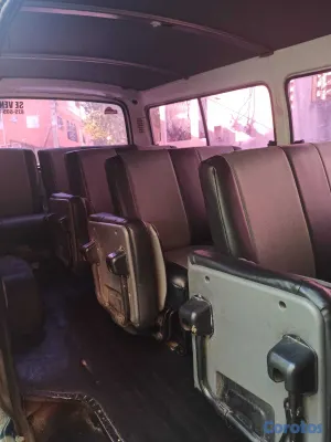 otros vehiculos - Toyota Hiace 2001 5