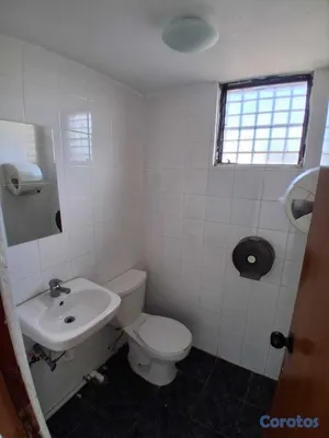 oficinas y locales comerciales - Alquilo Local 65 mts  3er piso para oficina en la  3