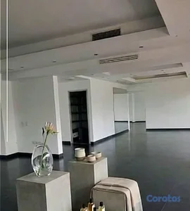 🔵Alquilo Local 2do piso 211 mts en piantini