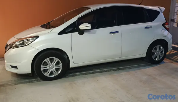 carros - Nissan Note 2019 en venta  5