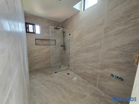 casas - PROYECTO CERRADO DE 4 VIVIENDAS EN PRADO ORIENTAL. 10