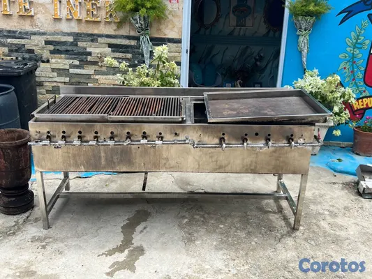 cocina - SE VENDE ESTUFA PARRILLERA MITAD PLANCHA MITAD PARRILLA  3