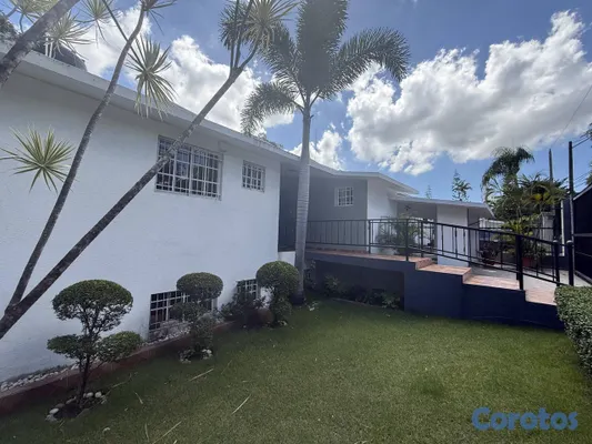 casas - Casa de 3 habitaciones + estudio en alquiler en Ar 2