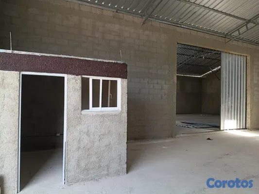 oficinas y locales comerciales - Nave en Alquiler, Autovía del Este  8