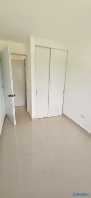 casas - Vendo cómodo casa duplex con patio de dos niveles en Colinas del viento 14