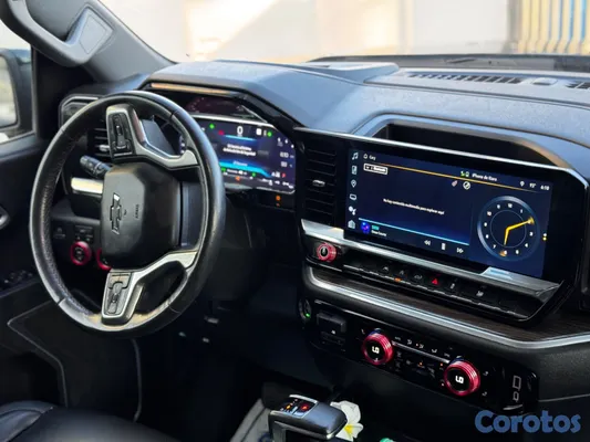 jeepetas y camionetas - CHEVROLET SILVERADO RST 2022 DIESEL 4X4 9