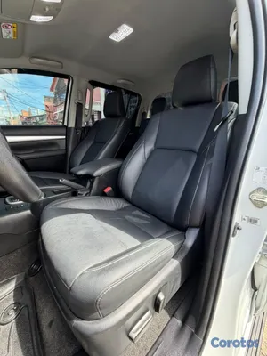 jeepetas y camionetas - Toyota Hilux SRV 2025 8
